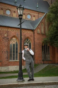 Pēc pasūtījuma šūts uzvalks no bg suits